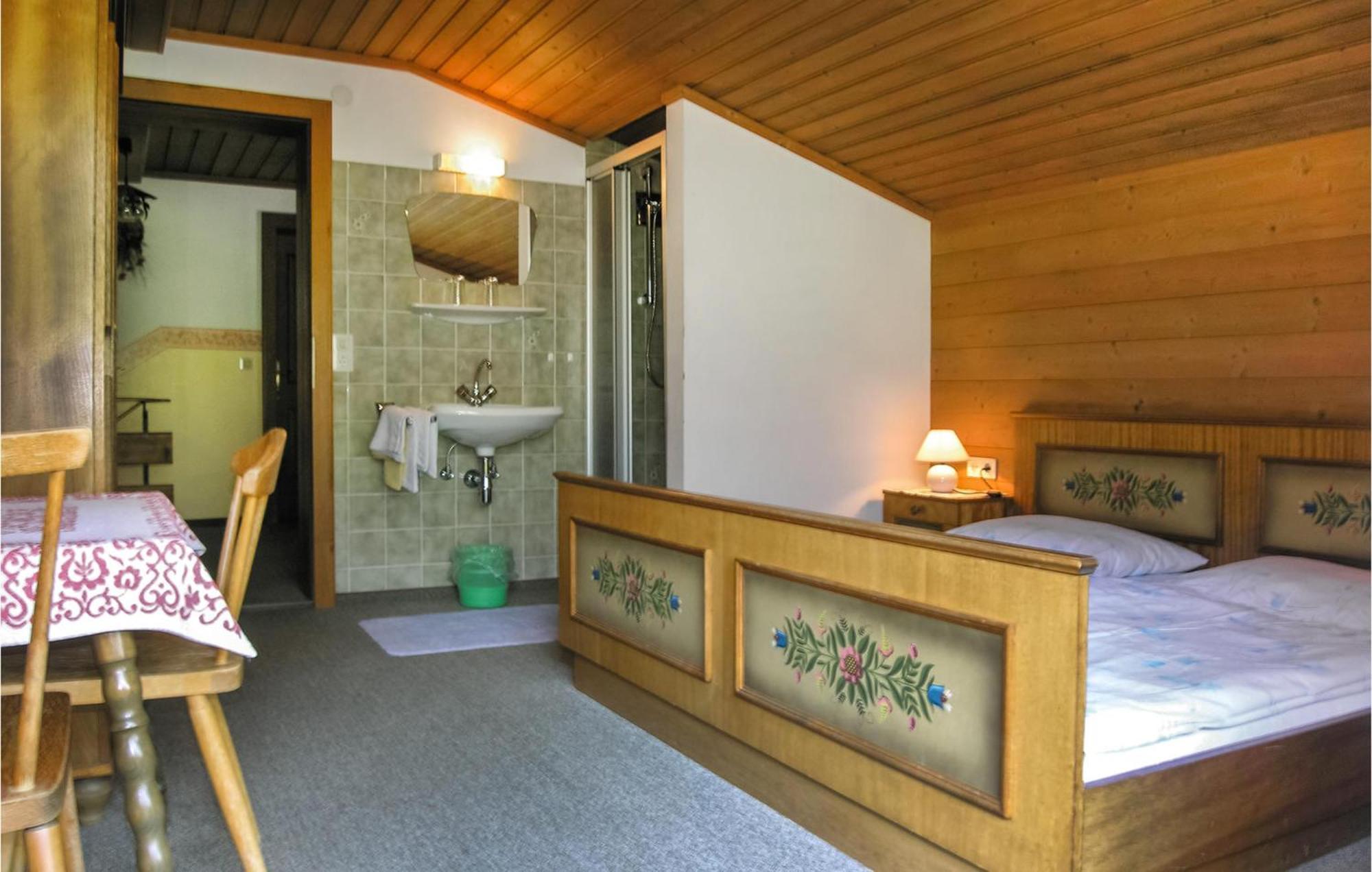 Ferienwohnung Im Bauernhof Fusch an der Grossglocknerstrasse Luaran gambar